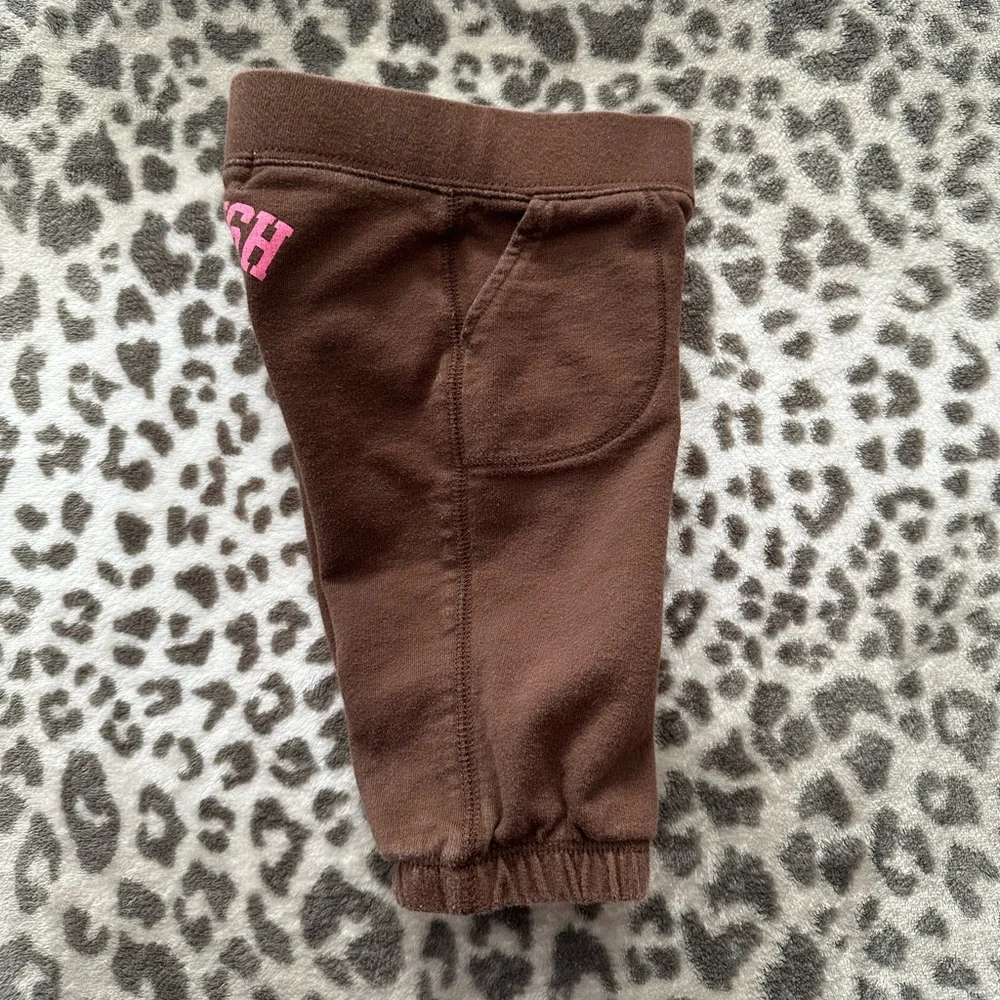 Old Navy Starfish Soccer Graphic Jogger Pants in Brown Size 6-12 Months